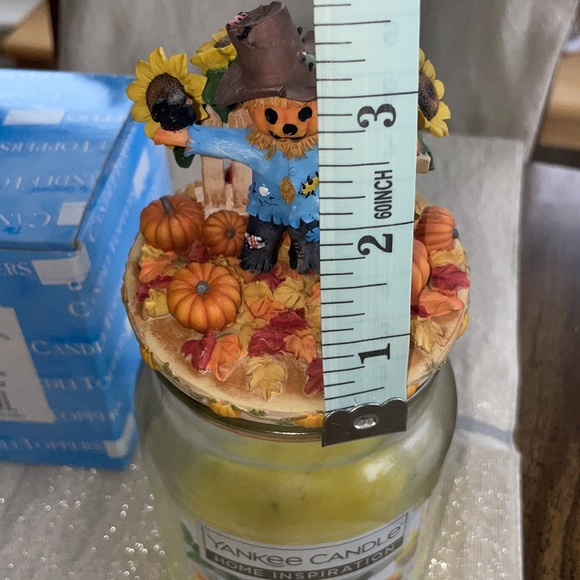 Scarecrow candle topper - Picture 7 of 15